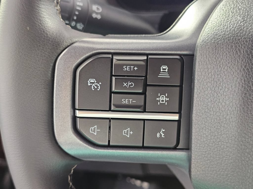 Certified 2025 Ford F150 Lariat w/ Equipment Group 502A High AWD/4WD image 31