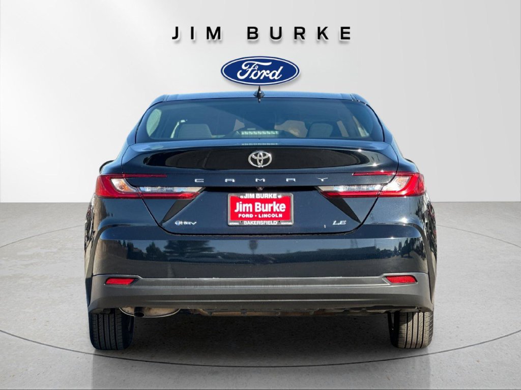 Used 2025 Toyota Camry LE FWD image 4