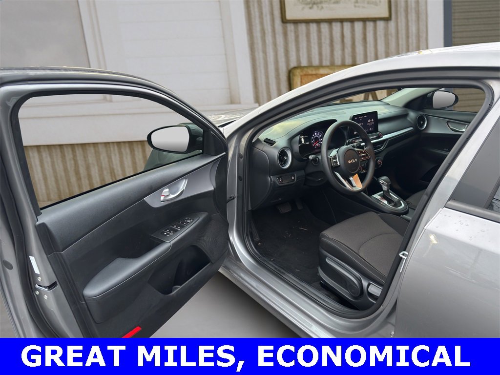 Used 2024 Kia Forte LXS image 22
