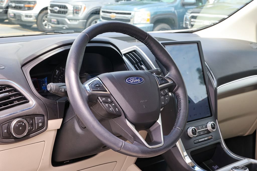 Certified 2024 Ford Edge Titanium w/ Titanium Elite Package AWD/4WD image 34