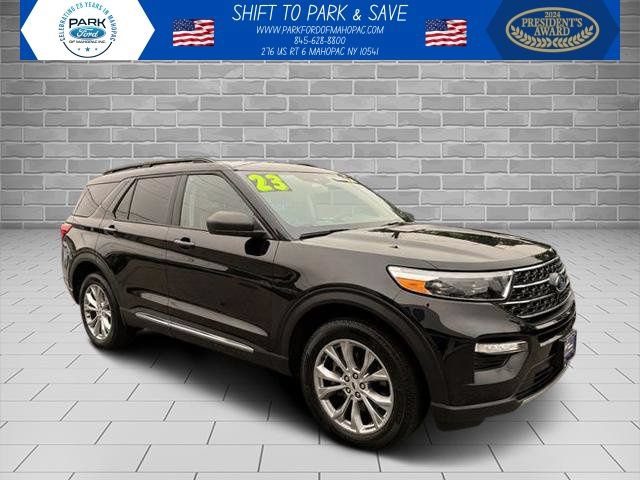 Certified 2023 Ford Explorer XLT AWD/4WD image 1