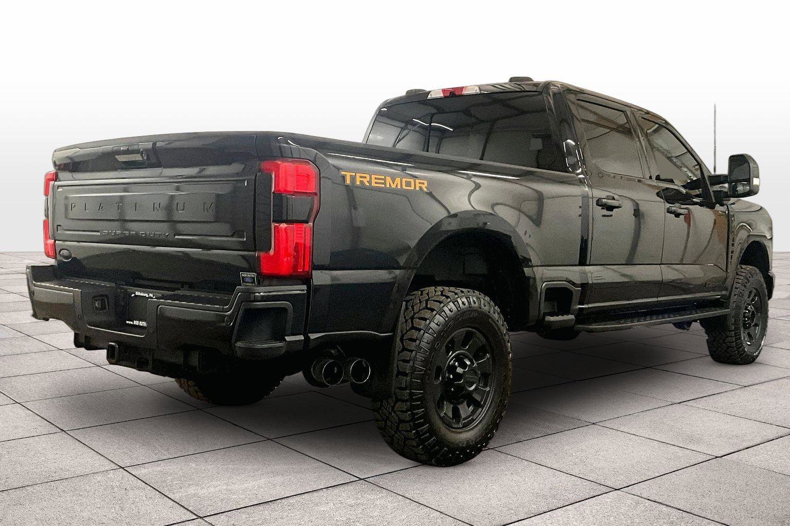 Certified 2024 Ford F350 Platinum w/ Tremor Off-Road Package image 11