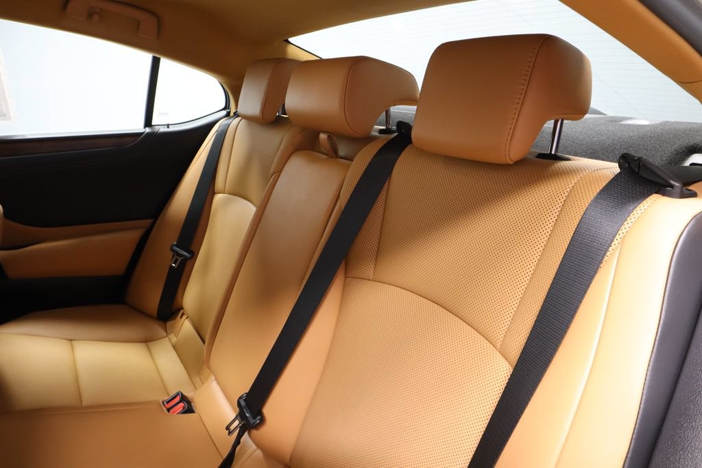 Used 2022 Lexus ES 350 w/ Premium Package FWD image 23