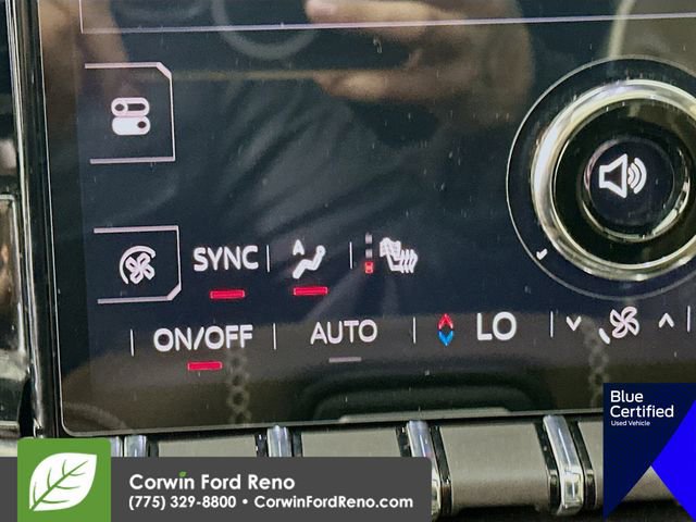 Used 2025 GMC Yukon Denali Ultimate image 24