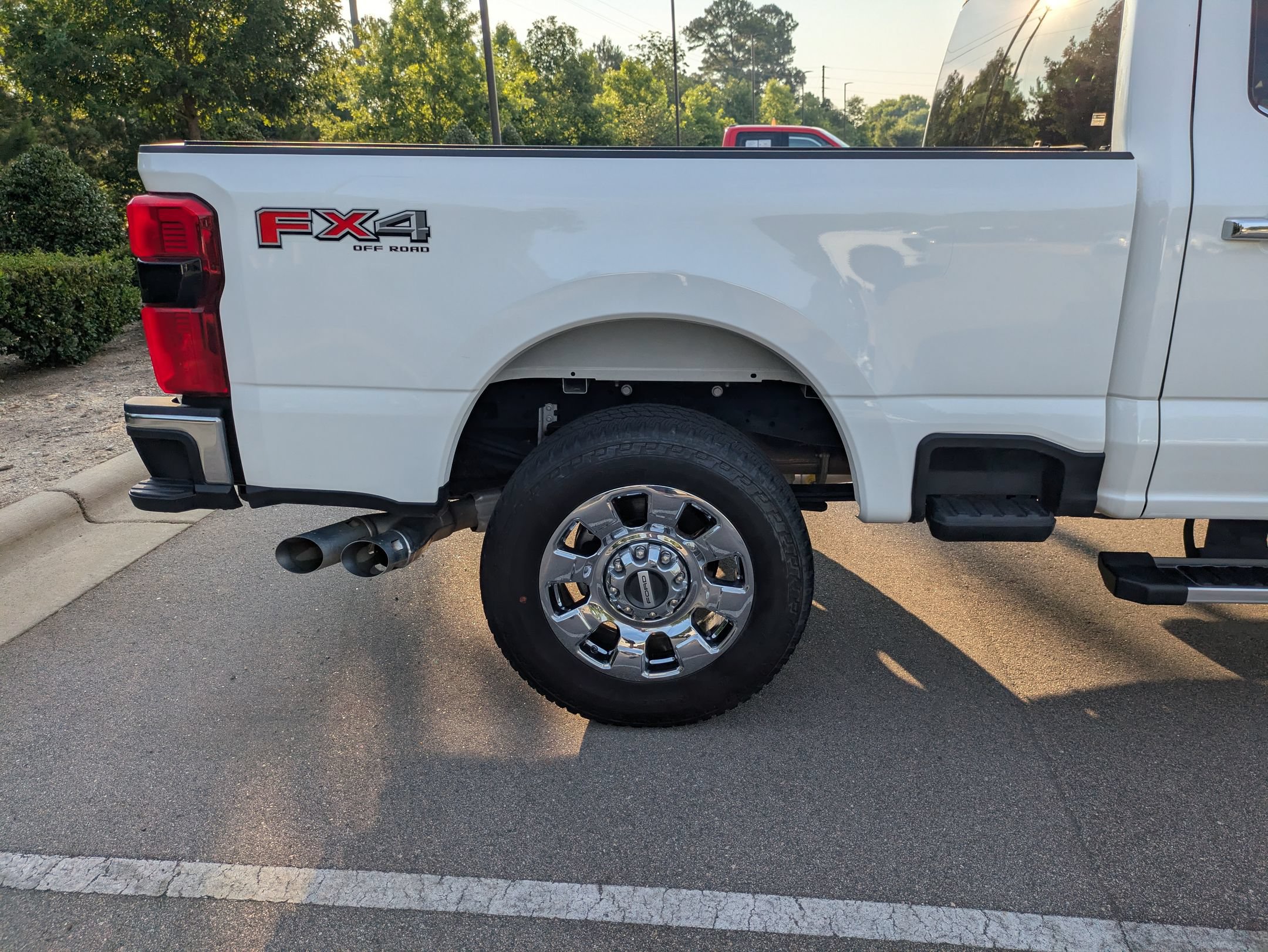 Certified 2025 Ford F250 Lariat w/ Chrome Package AWD/4WD image 38