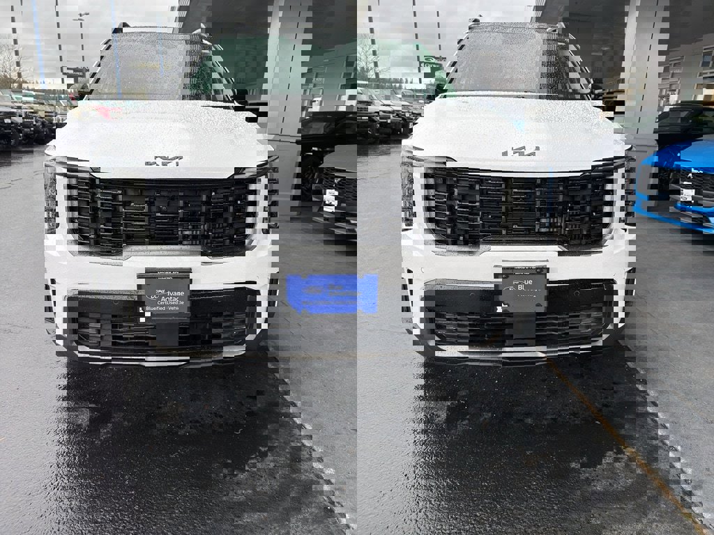 Used 2025 Kia Sorento SX image 5