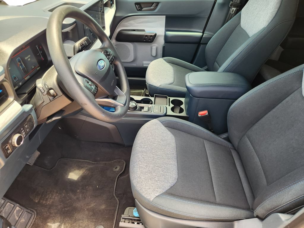 Certified 2025 Ford Maverick XLT FWD image 12