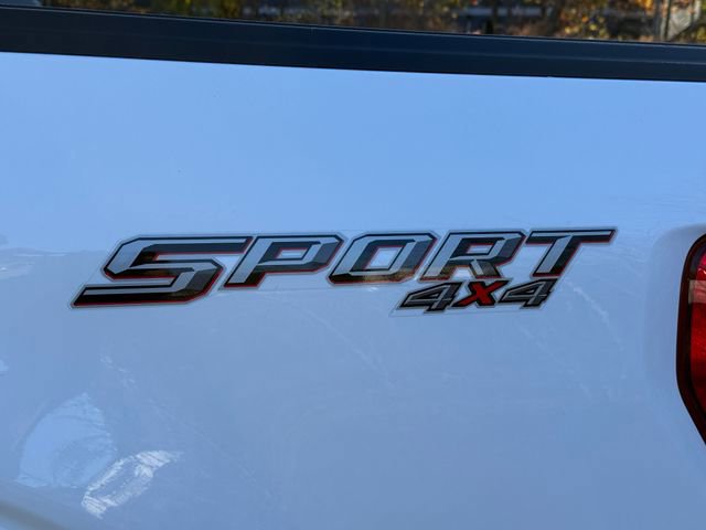 Certified 2022 Ford F150 XLT w/ Equipment Group 302A High image 26