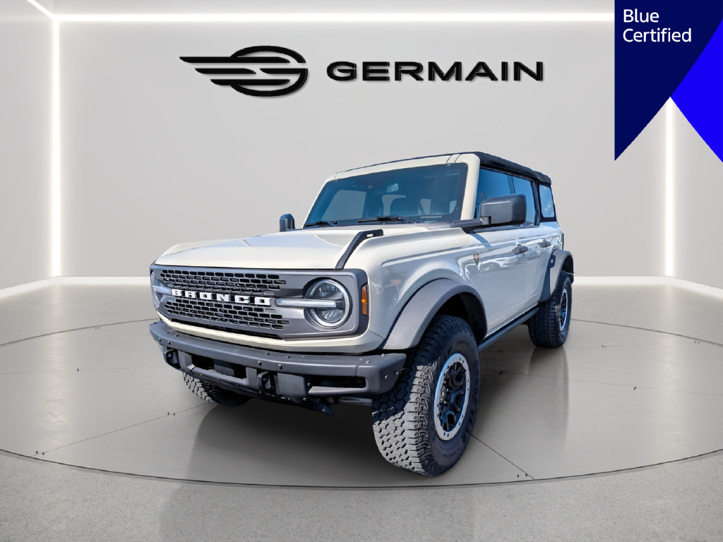Certified 2025 Ford Bronco Badlands w/ Sasquatch Package AWD/4WD image 2