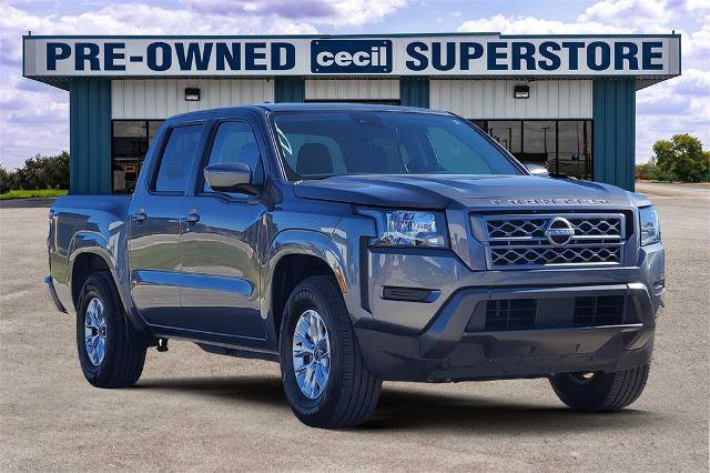 Used 2024 Nissan Frontier SV image 5