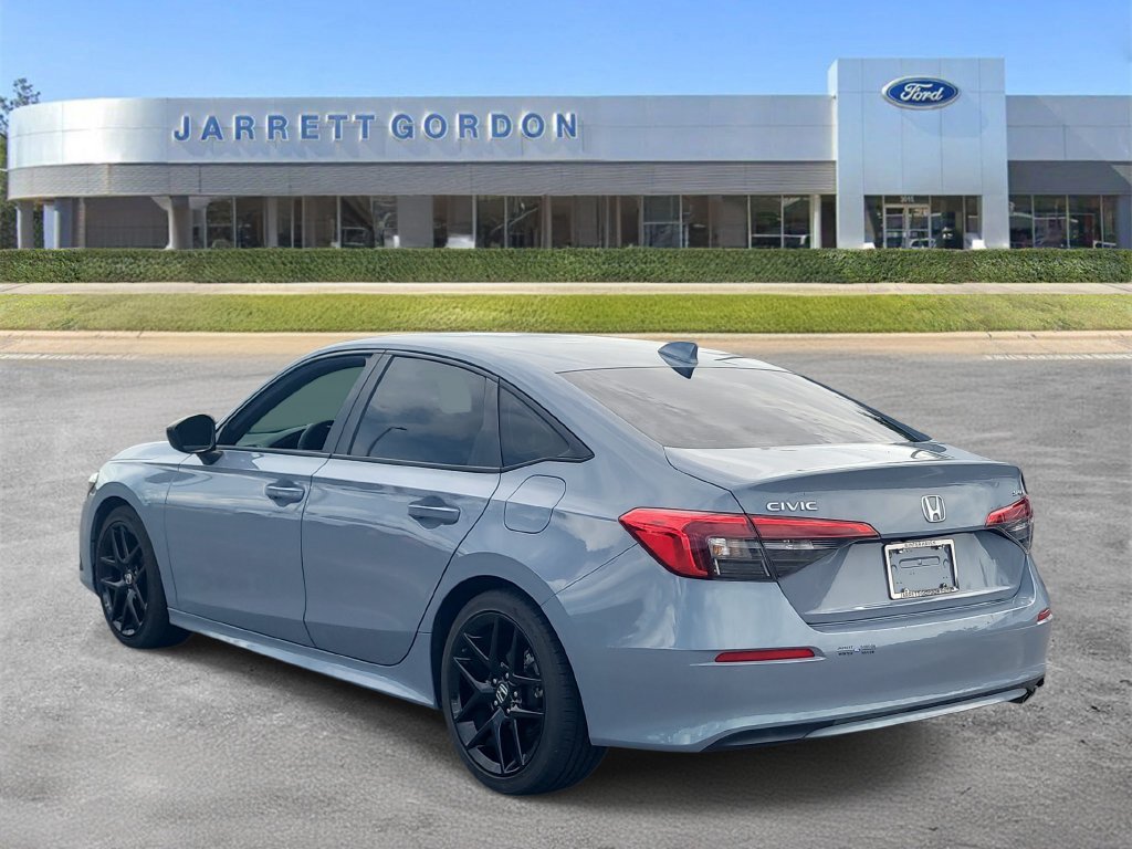 Used 2024 Honda Civic Sport image 3