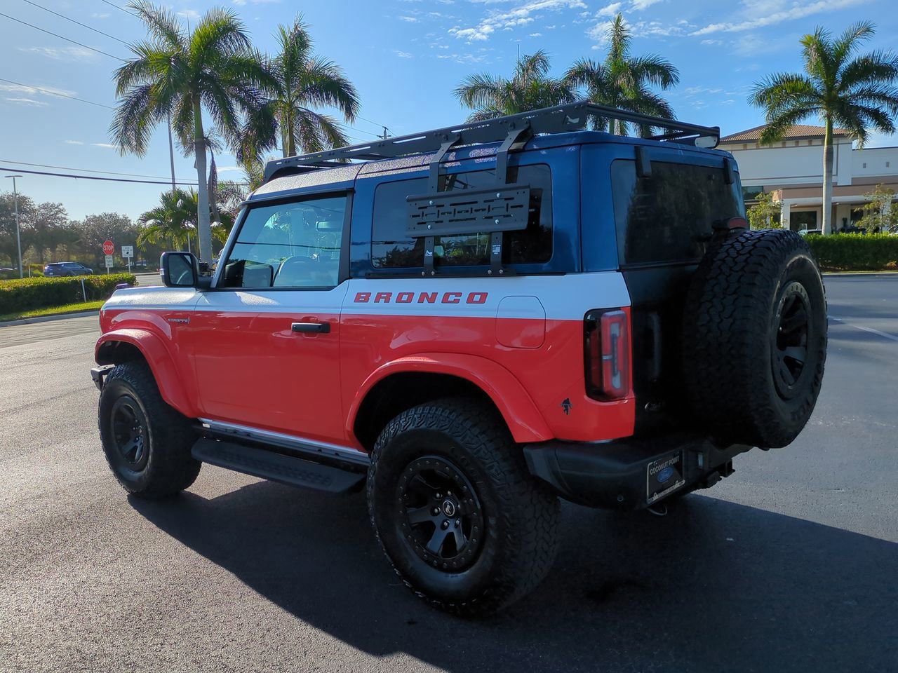 Certified 2025 Ford Bronco Stroppe Edition image 3