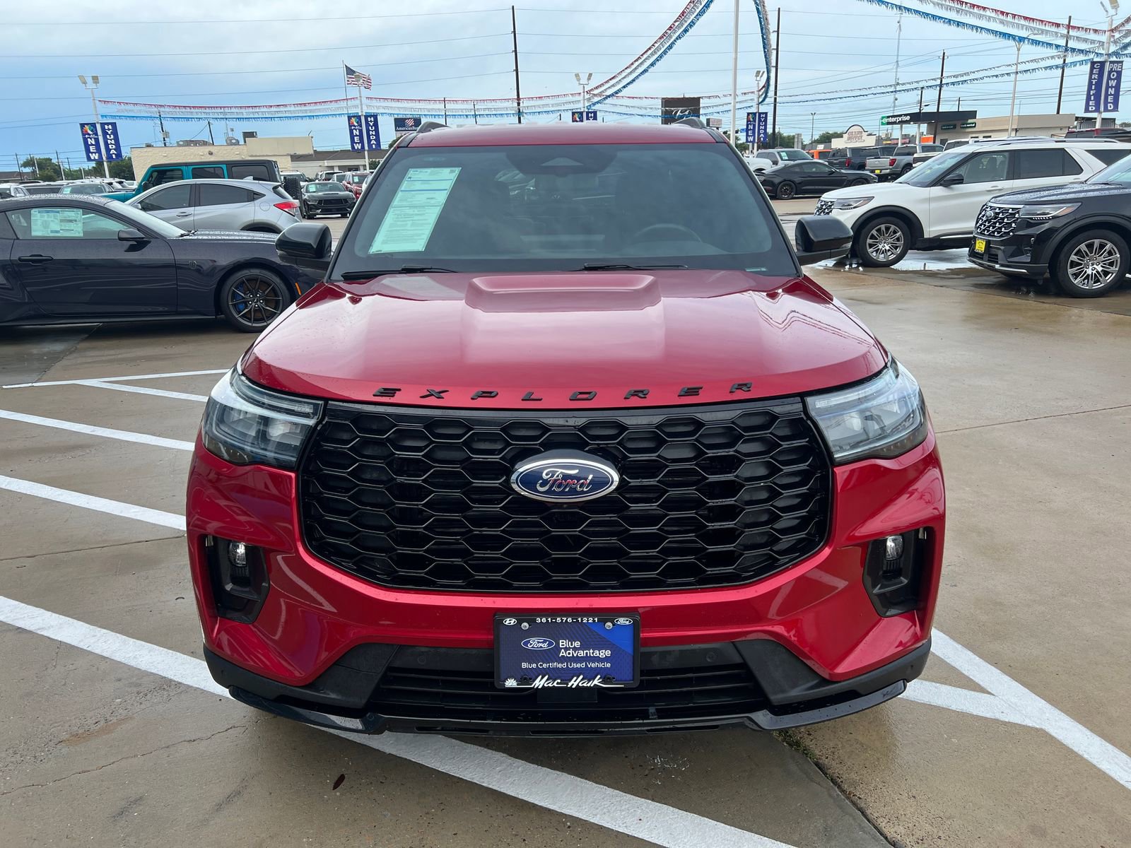 Certified 2025 Ford Explorer ST-Line w/ Premium Package RWD image 8