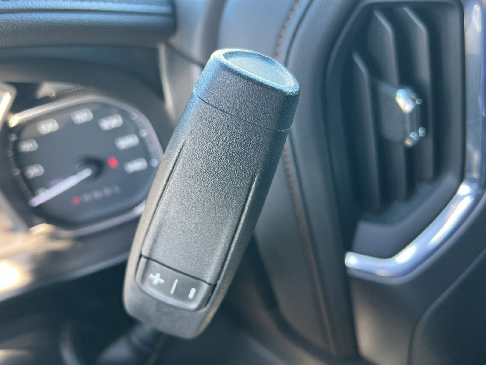 Used 2020 GMC Sierra 1500 AT4 w/ AT4 Preferred Package image 22