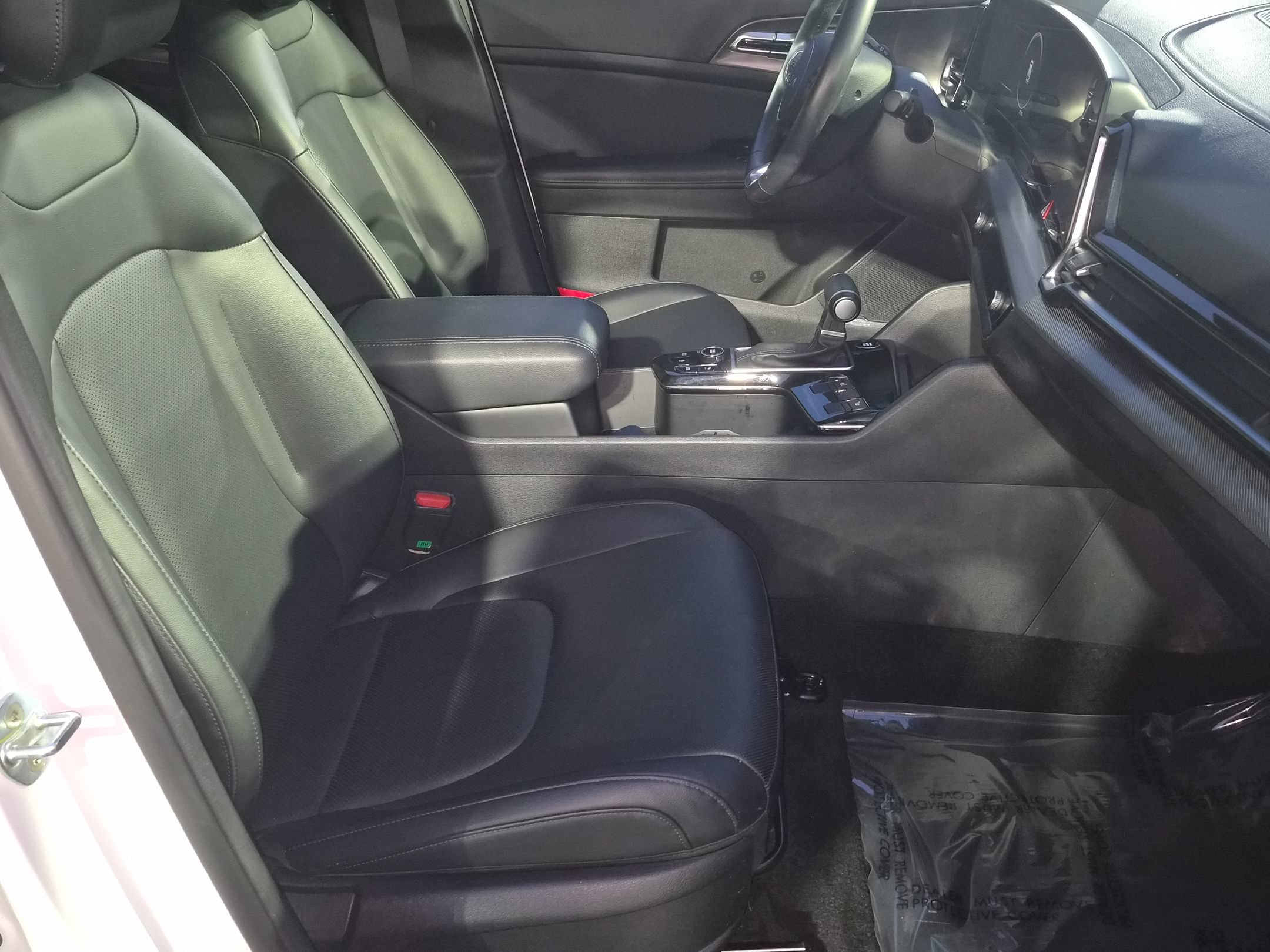Used 2023 Kia Sportage SX FWD image 36