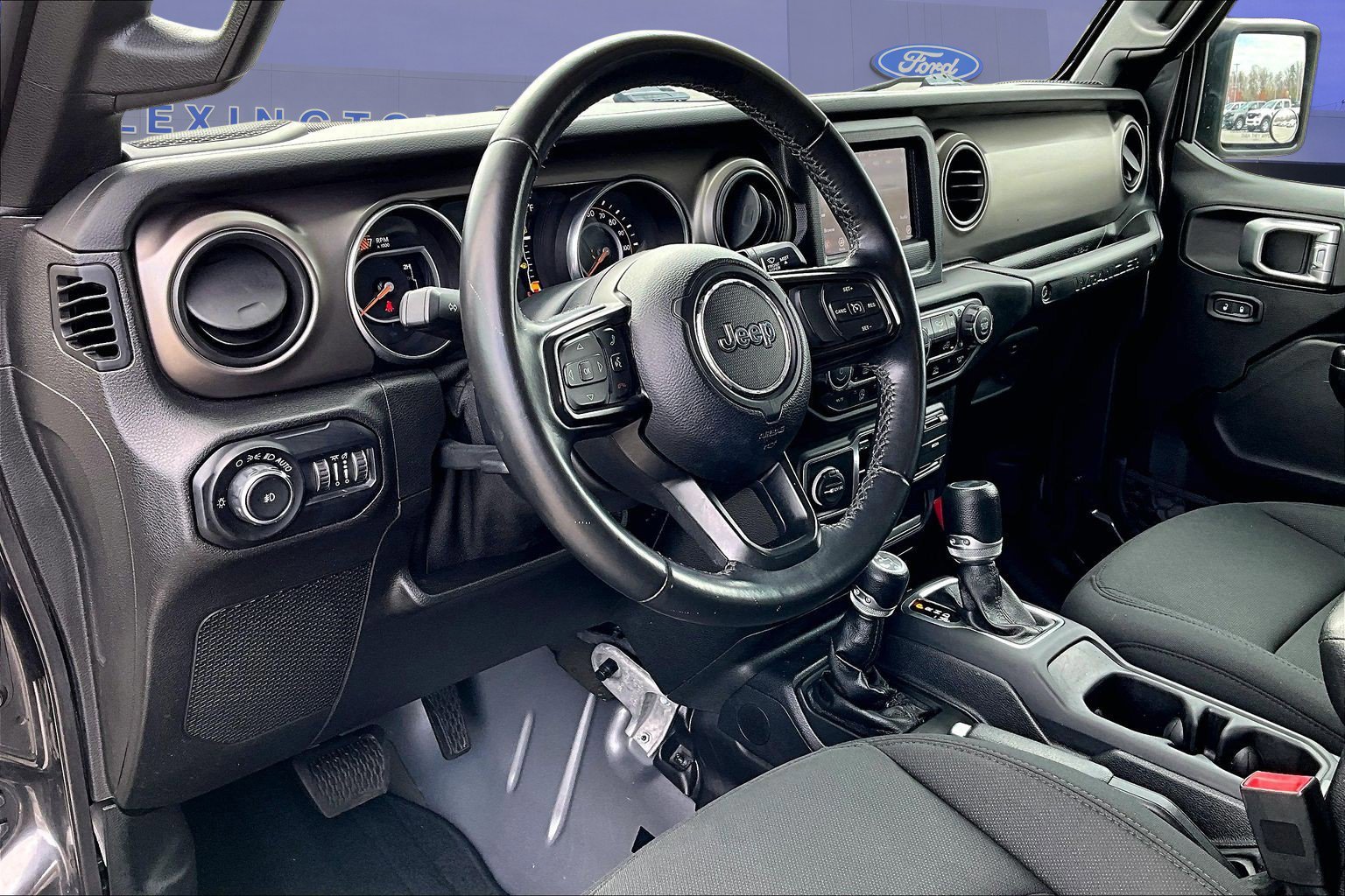 Used 2021 Jeep Wrangler Unlimited Sport AWD/4WD image 17