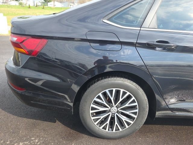 Used 2019 Volkswagen Jetta SEL FWD image 4
