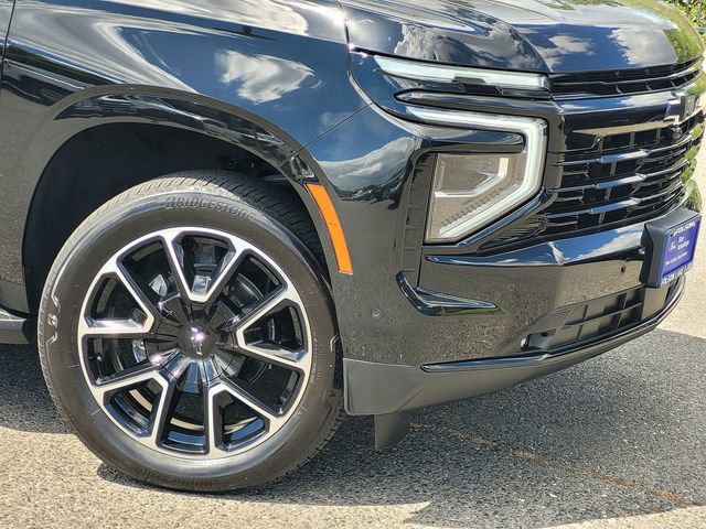 Used 2025 Chevrolet Tahoe RST w/ Comfort Package AWD/4WD image 6