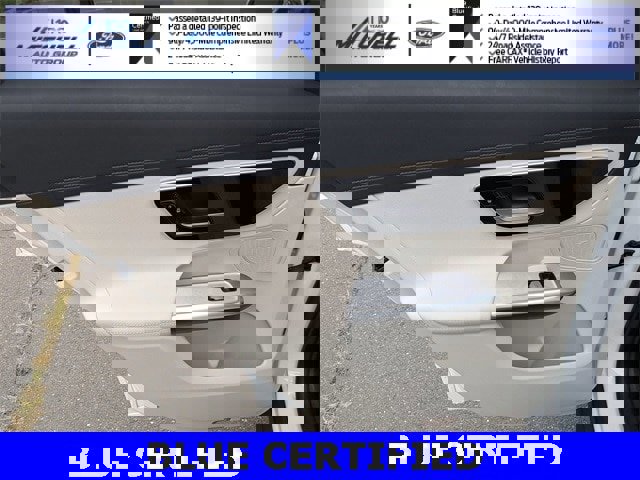 Used 2023 Mercedes-Benz GLC 300 4MATIC image 27