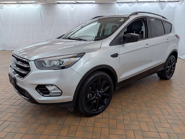 Certified 2019 Ford Escape SE AWD/4WD image 3