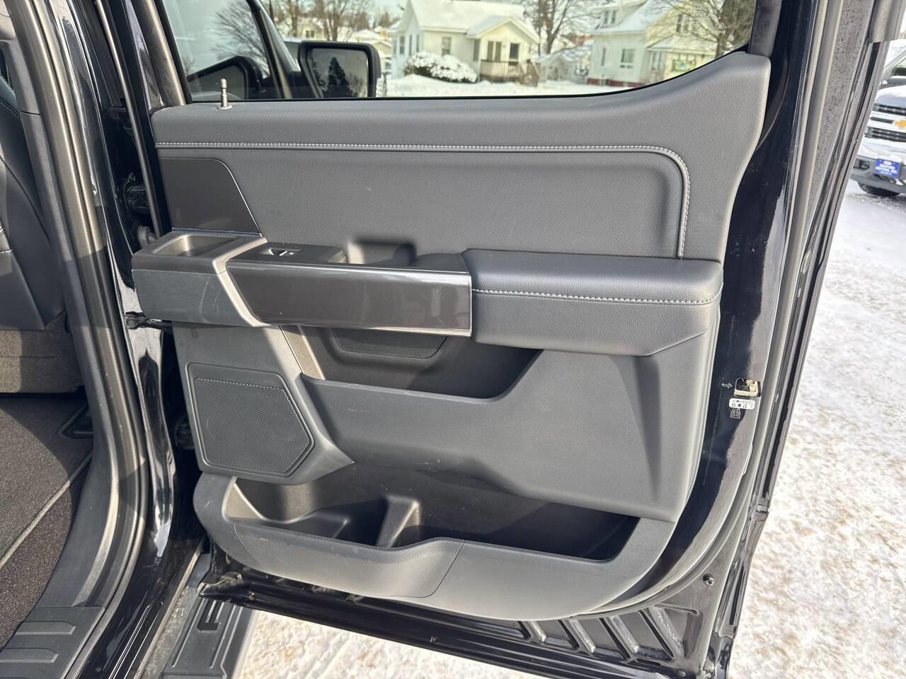 Certified 2022 Ford F150 XLT w/ Equipment Group 302A High image 21