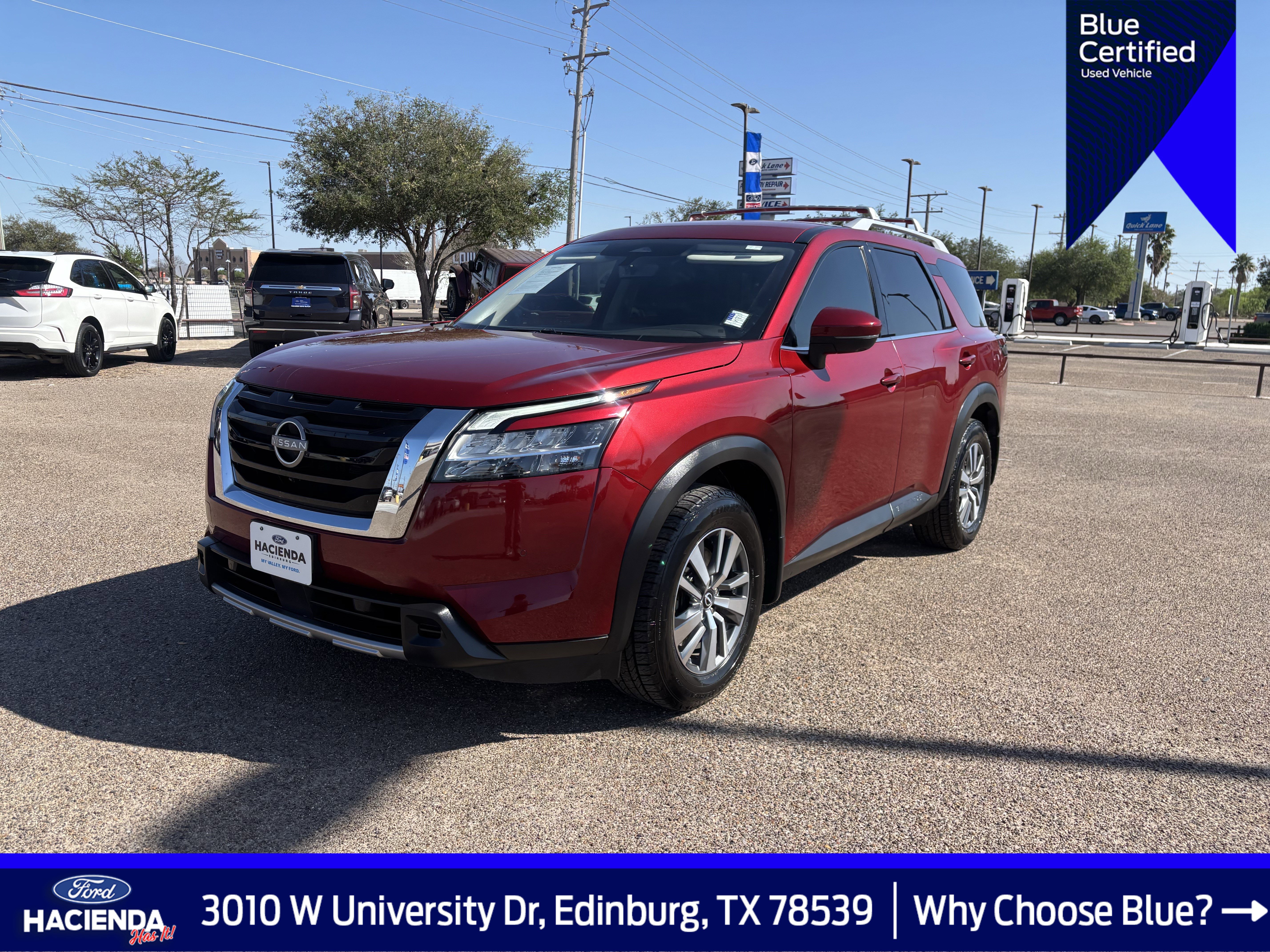 Used 2023 Nissan Pathfinder SL