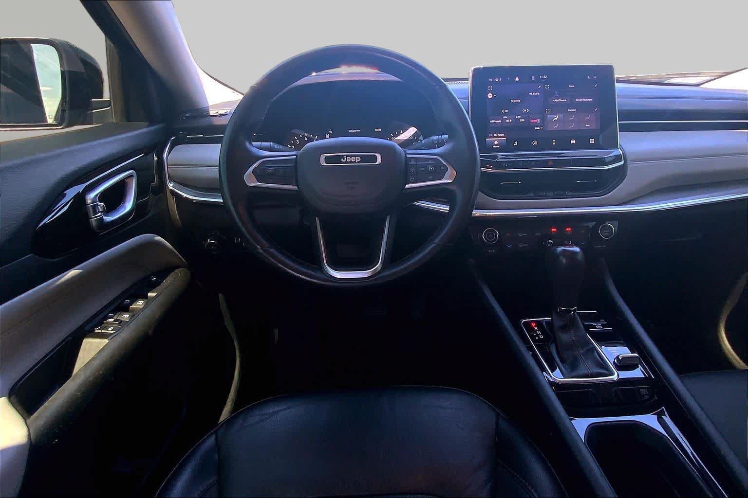 Used 2022 Jeep Compass Limited AWD/4WD image 6