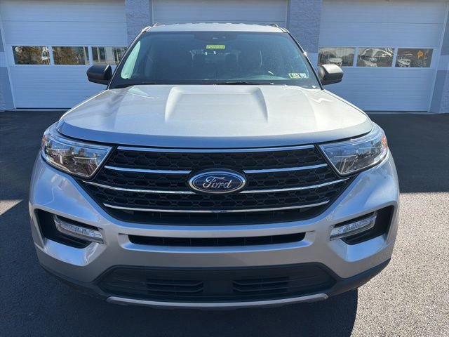 Certified 2022 Ford Explorer XLT w/ Equipment Group 202A image 10