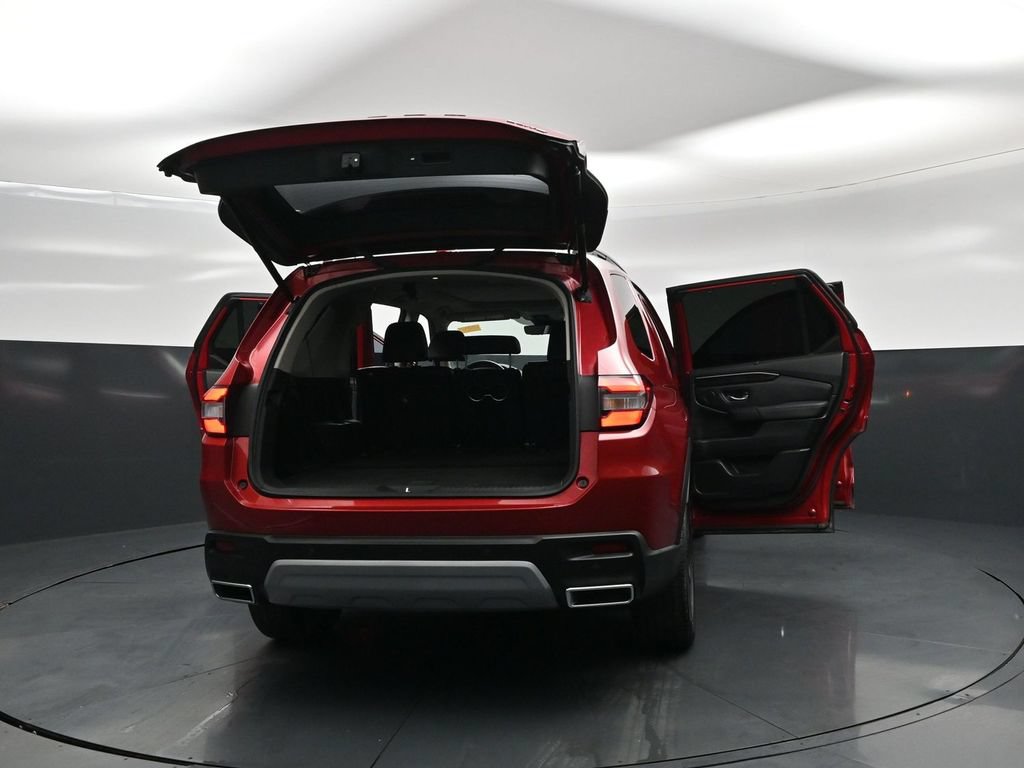 Used 2023 Honda Pilot Elite image 28