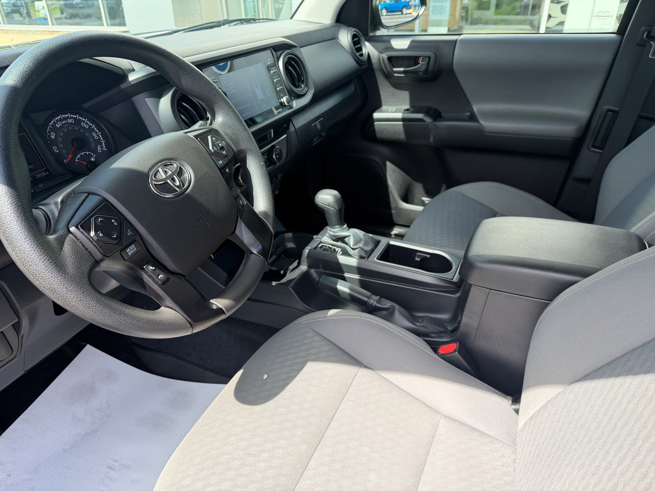 Used 2023 Toyota Tacoma SR AWD/4WD image 17