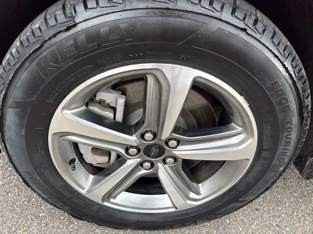 Certified 2024 Ford Edge SEL w/ Convenience Package AWD/4WD image 10