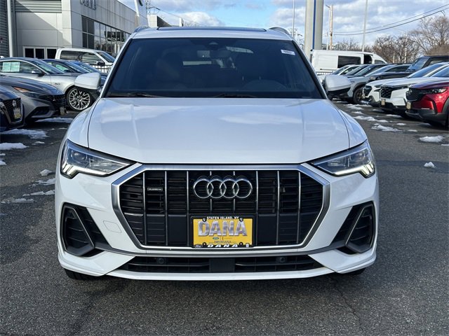 Used 2024 Audi Q3 2.0T Premium image 2