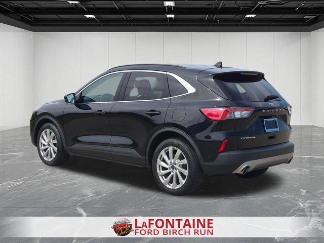 Certified 2022 Ford Escape Titanium w/ Titanium Elite Package AWD/4WD image 3