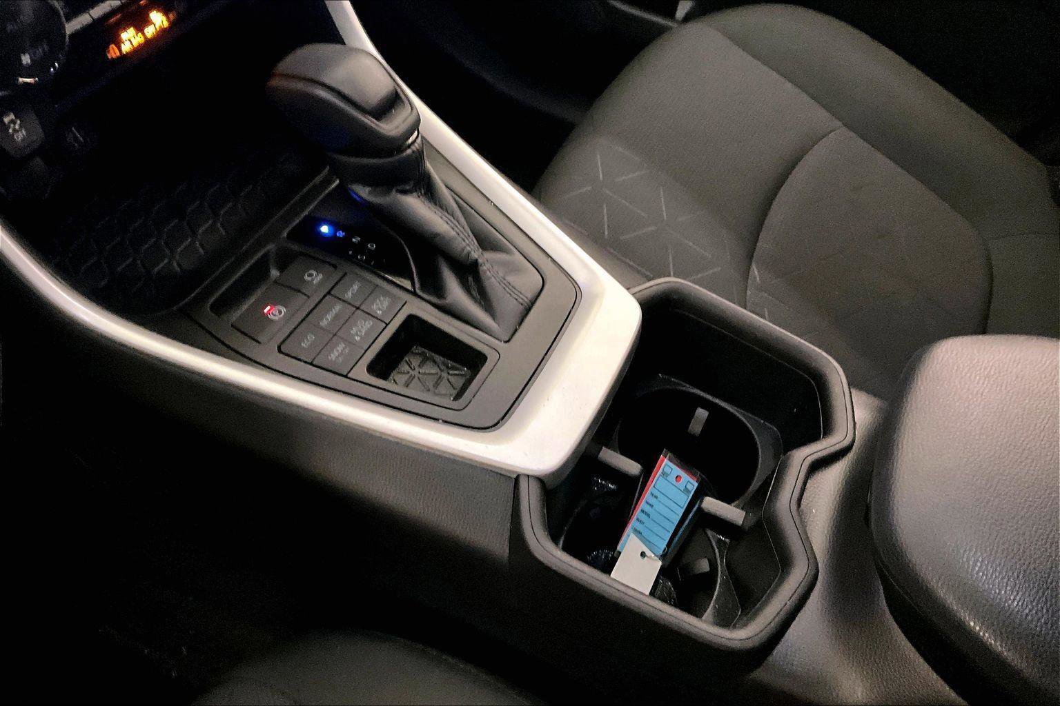 Used 2023 Toyota RAV4 XLE image 16