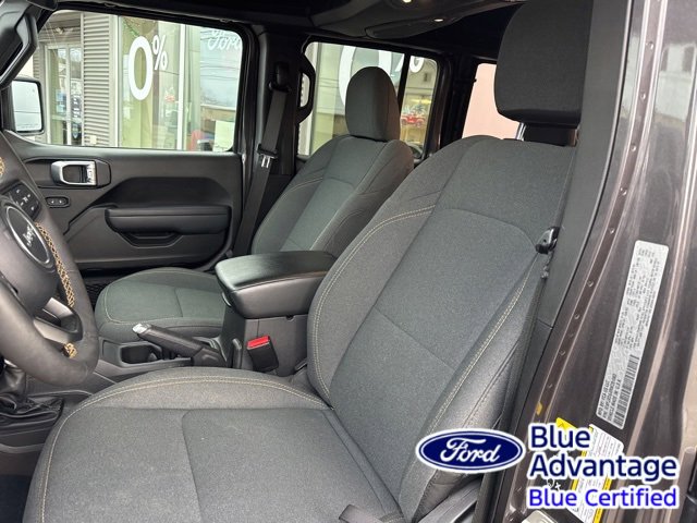 Used 2024 Jeep Wrangler Willys image 17