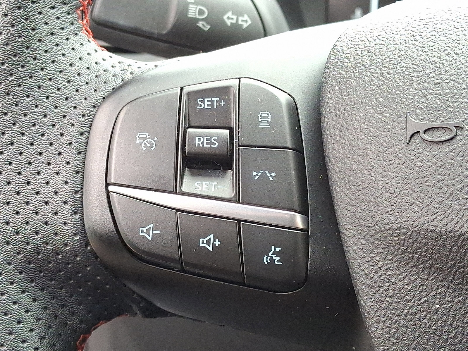 Certified 2023 Ford Escape ST-Line w/ Tech Pack #1 image 24