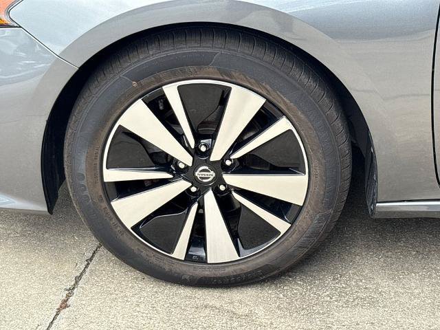 Used 2019 Nissan Altima 2.5 SL FWD image 12