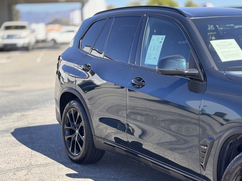 Used 2024 BMW X5 xDrive50e w/ Parking Assistance Package image 5