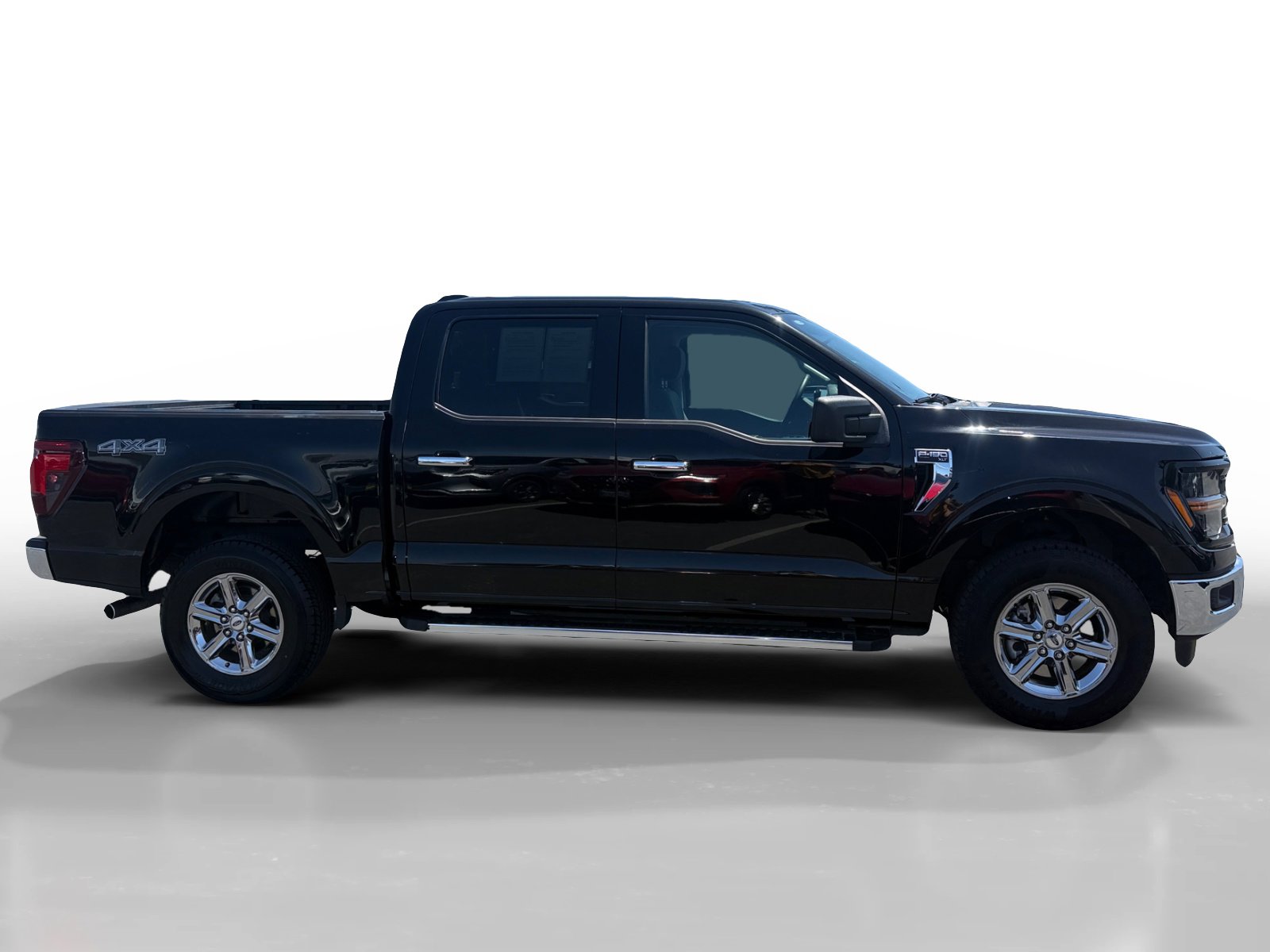Certified 2025 Ford F150 XLT w/ Equipment Group 301A Standard AWD/4WD image 6