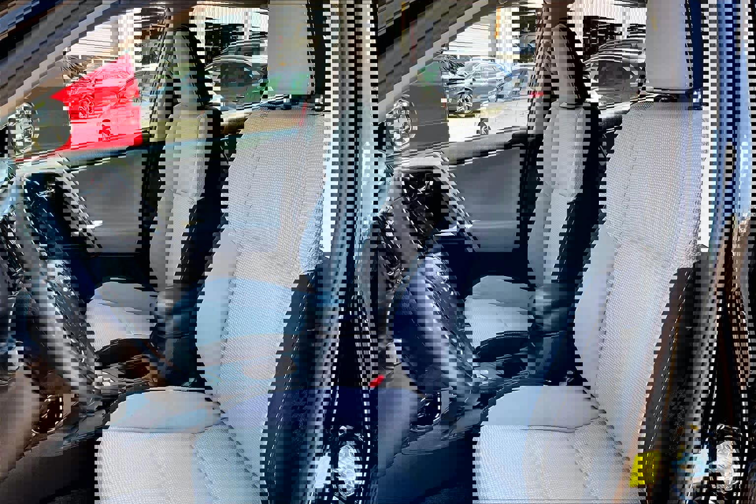 Used 2017 Toyota RAV4 XLE w/ All Weather Liner Package AWD/4WD image 12