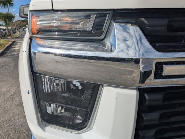 Used 2022 Chevrolet Silverado 2500 LT image 11