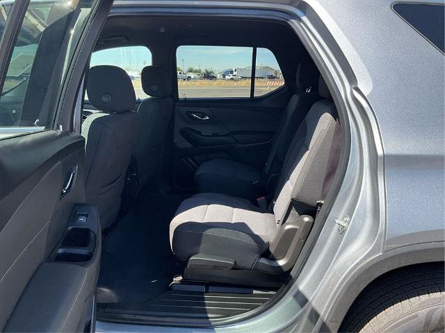 Used 2023 Chevrolet Traverse LT FWD image 10