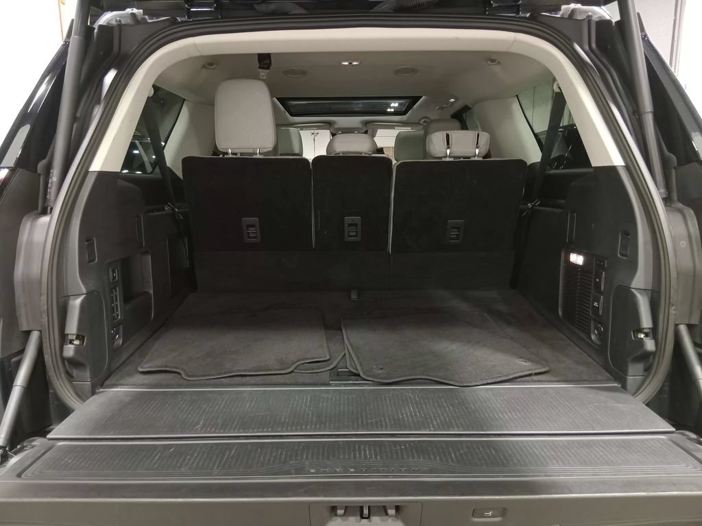 Certified 2025 Ford Expedition Max Active AWD/4WD image 6