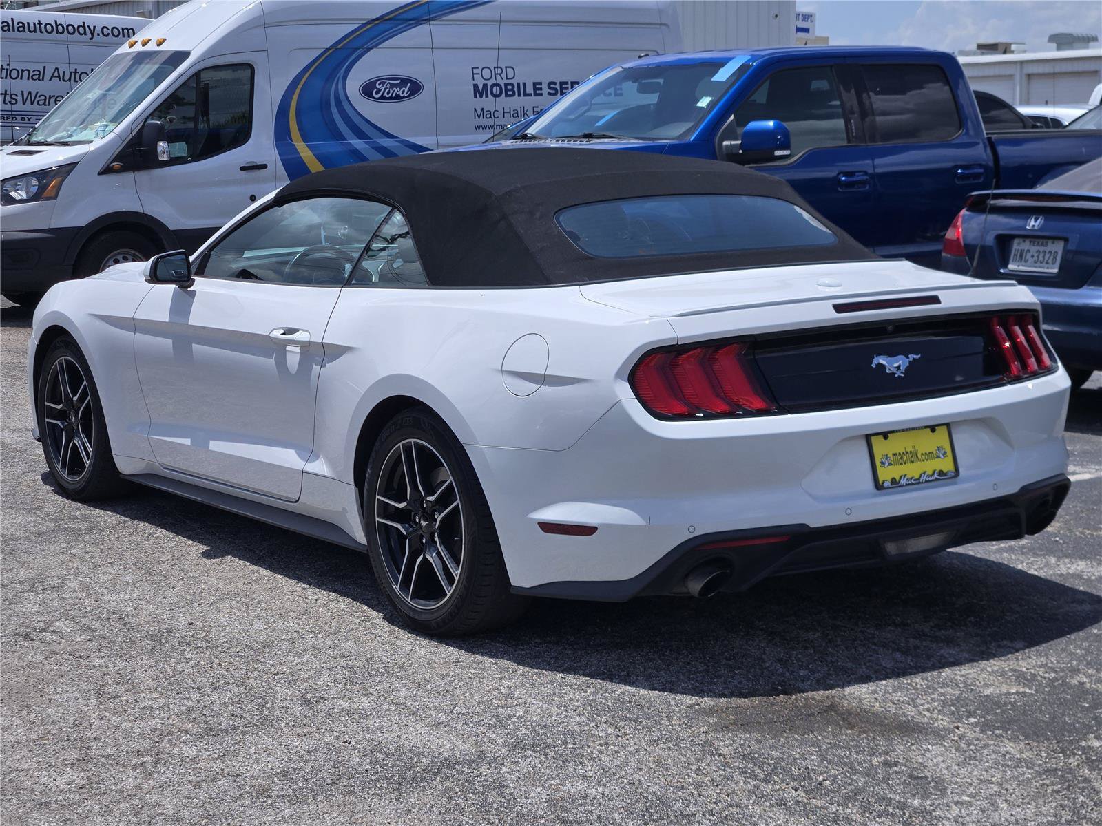 Certified 2021 Ford Mustang Premium RWD image 6