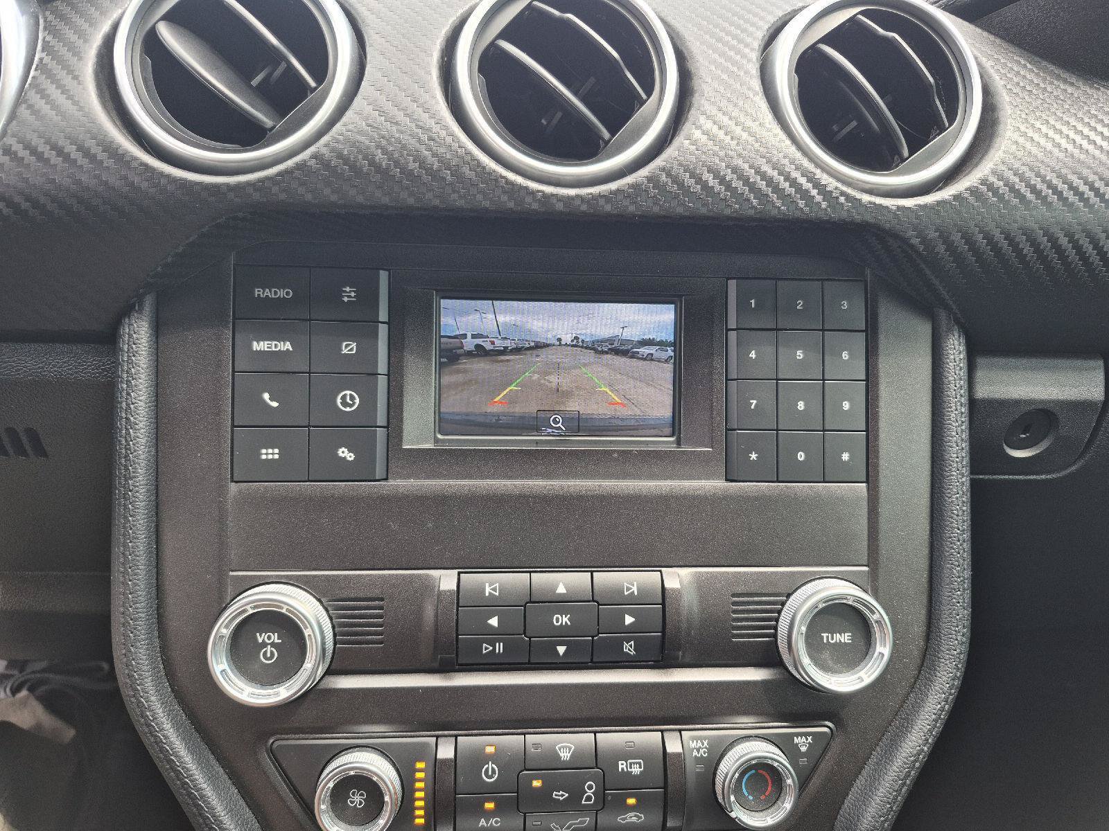 Certified 2019 Ford Mustang Coupe RWD image 5