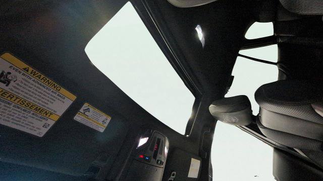 Used 2022 Subaru Outback Wilderness w/ Wilderness Package image 23