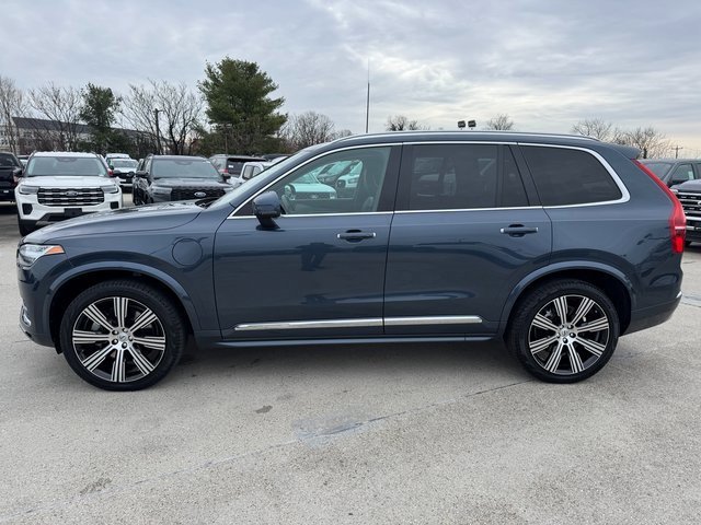 Used 2022 Volvo XC90 T8 Inscription w/ Advanced Package image 2