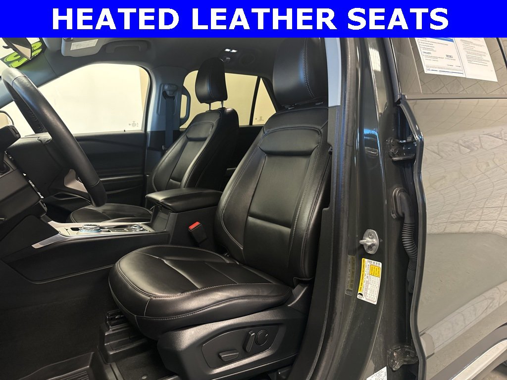 Certified 2023 Ford Explorer XLT w/ Equipment Group 202A image 6