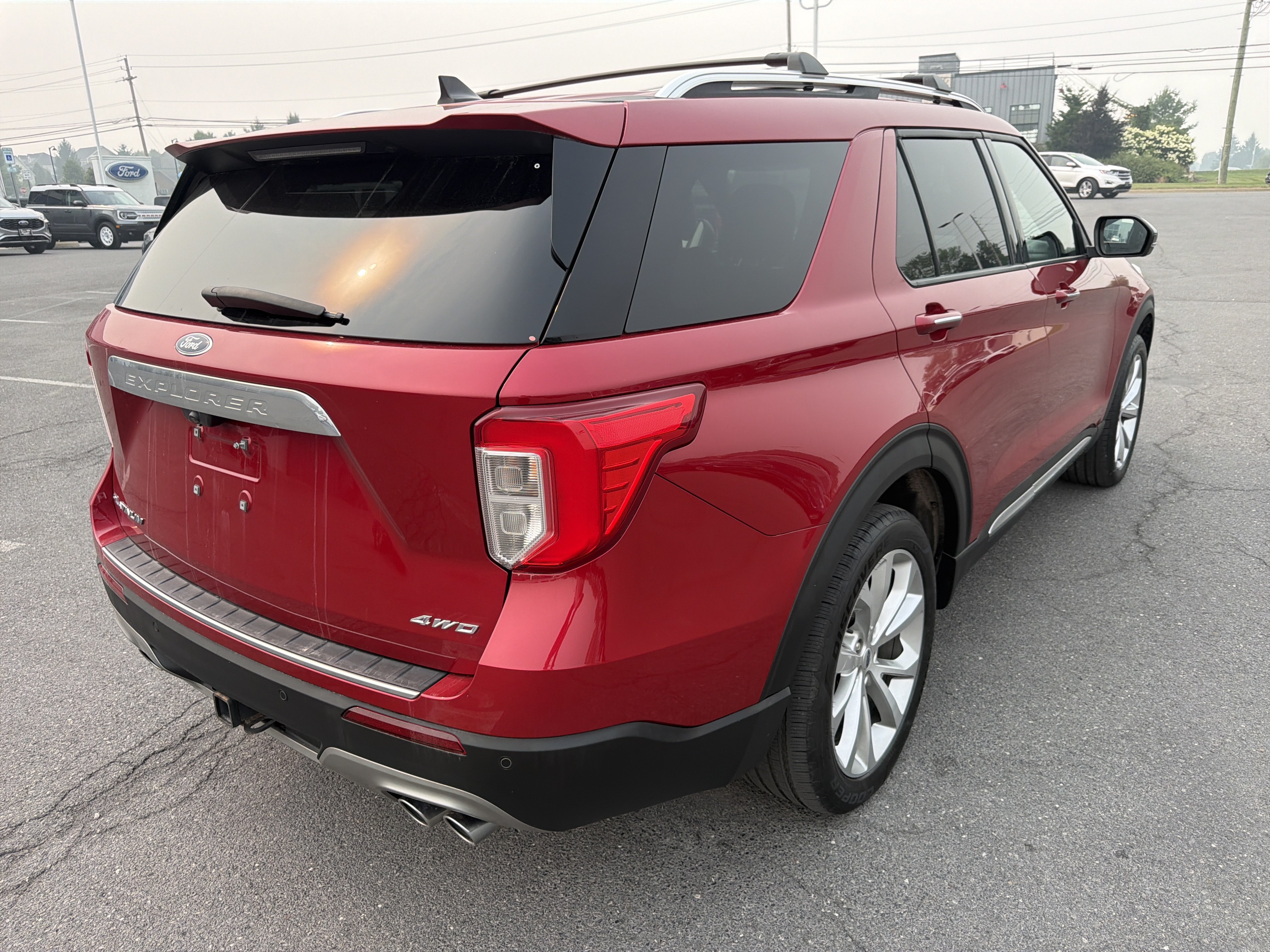 Certified 2022 Ford Explorer Platinum w/ Equipment Group 601A AWD/4WD video 3