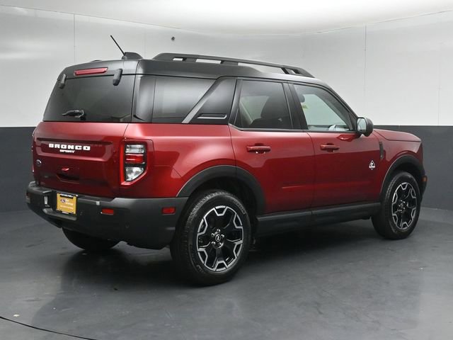 Certified 2025 Ford Bronco Sport Outer Banks w/ Outer Banks Tech Package+ AWD/4WD image 7